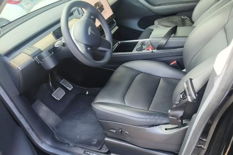 Used Tesla Model Y 2022 Revised Version Rear-Wheel Drive Left Front Seat
