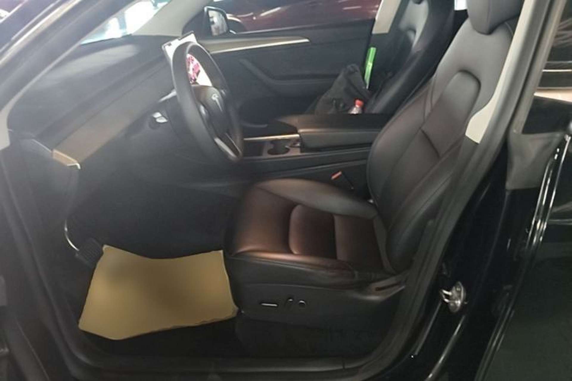 Used Tesla Model Y 2022 Rear-Wheel-Drive Version Left Front Seat