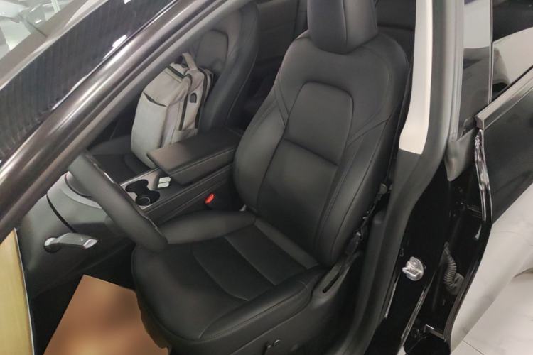 Used Tesla Model Y 2022 Revised Version Long-Range All-Wheel Drive Left Front Seat