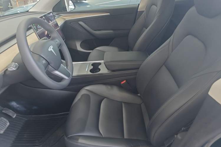 Used Tesla Model Y 2022 Revised Version Rear-Wheel Drive Left Front Seat