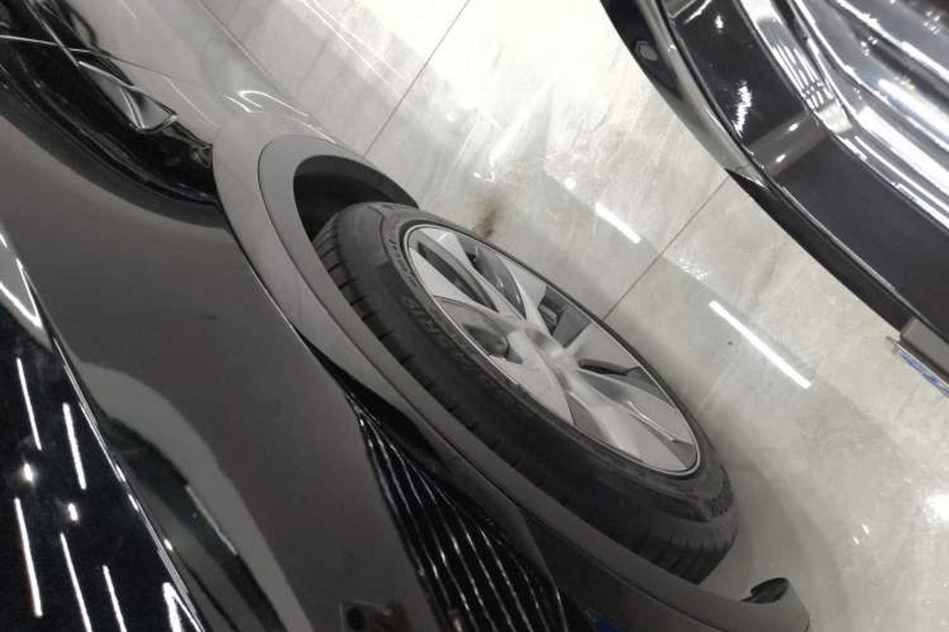 Used Tesla Model Y 2022 Rear-Wheel-Drive Version Left Front Wheel Hub