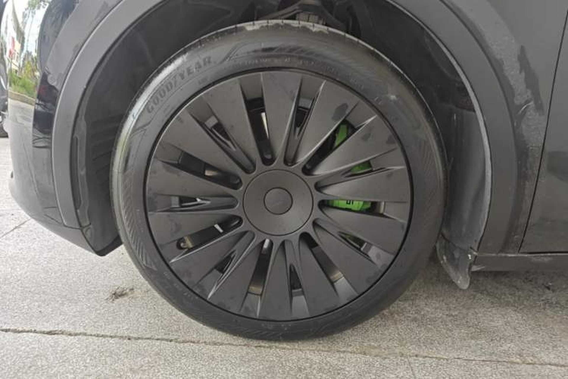 Used Tesla Model Y 2022 Revised Version Rear-Wheel Drive Left Front Wheel Hub