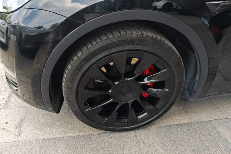 Used Tesla Model Y 2022 Revised Version Long-Range All-Wheel Drive Left Front Wheel Hub