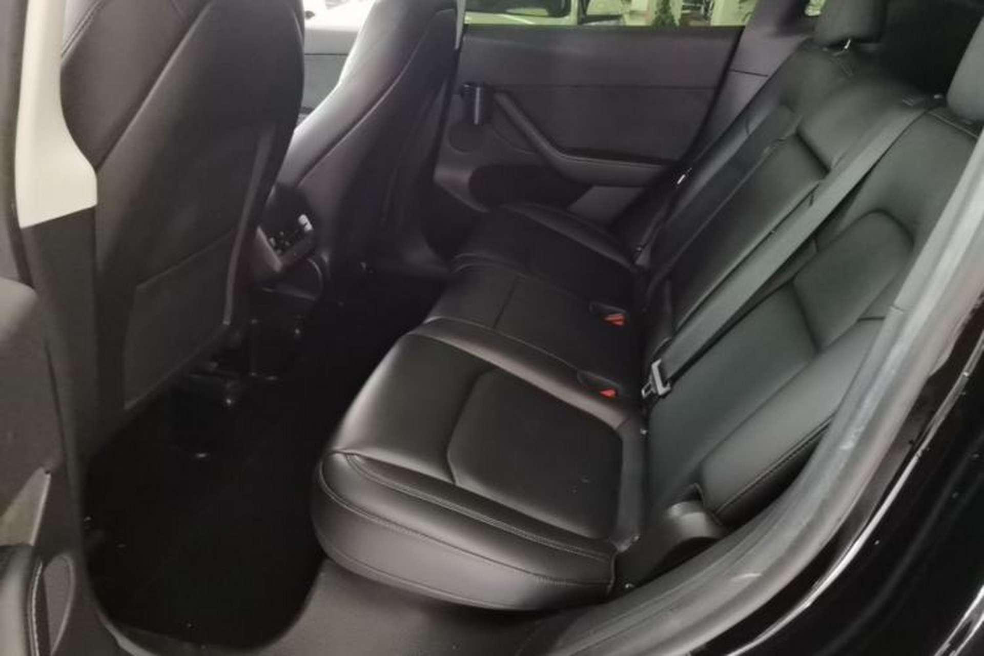Used Tesla Model Y 2022 Revised Version Rear-Wheel Drive Left Rear Seat