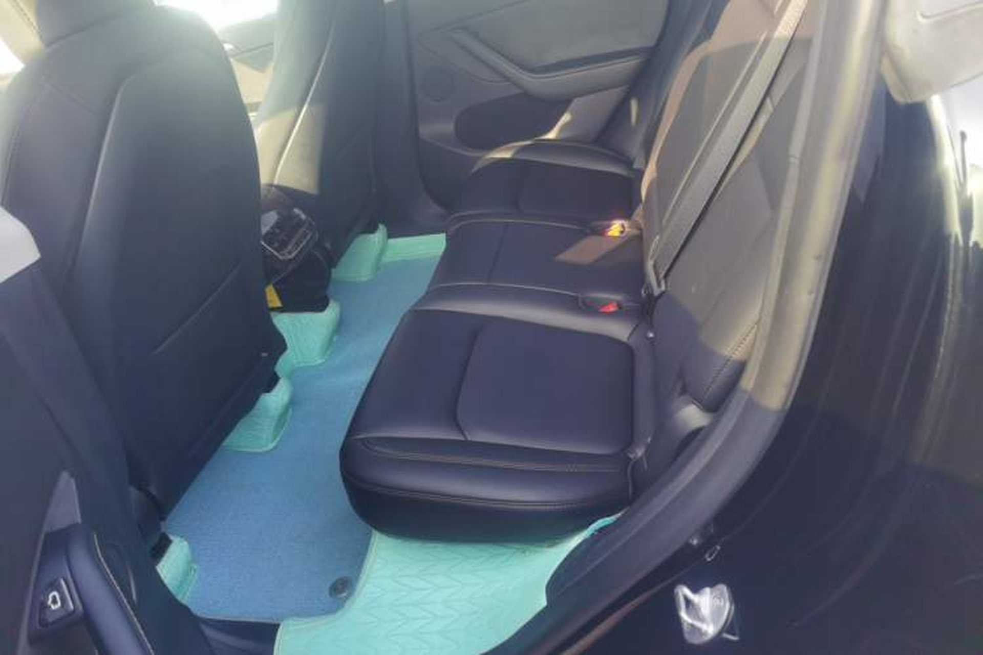 Used Tesla Model Y 2022 Revised Version Rear-Wheel Drive Left Rear Seat