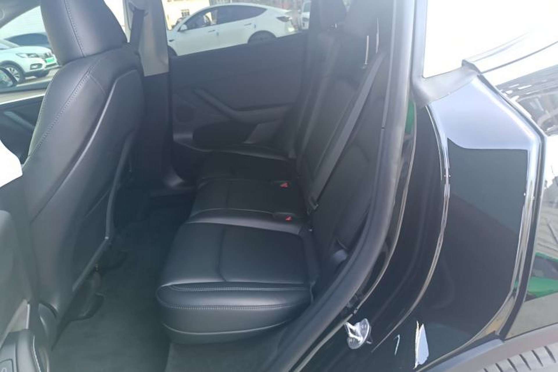Used Tesla Model Y 2022 Revised Version Rear-Wheel Drive Left Rear Seat