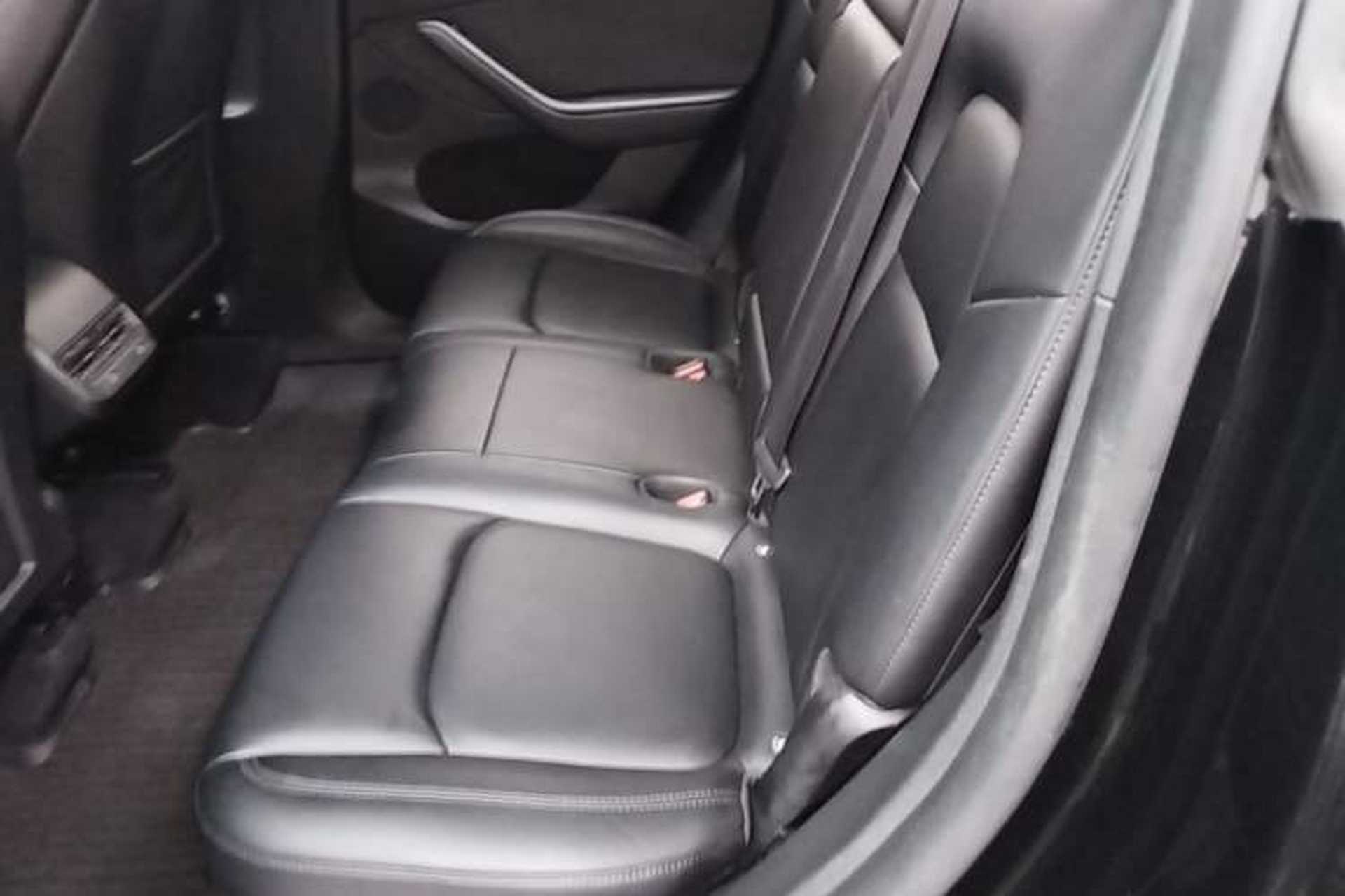 Used Tesla Model Y 2022 Revised Version Rear-Wheel Drive Left Rear Seat