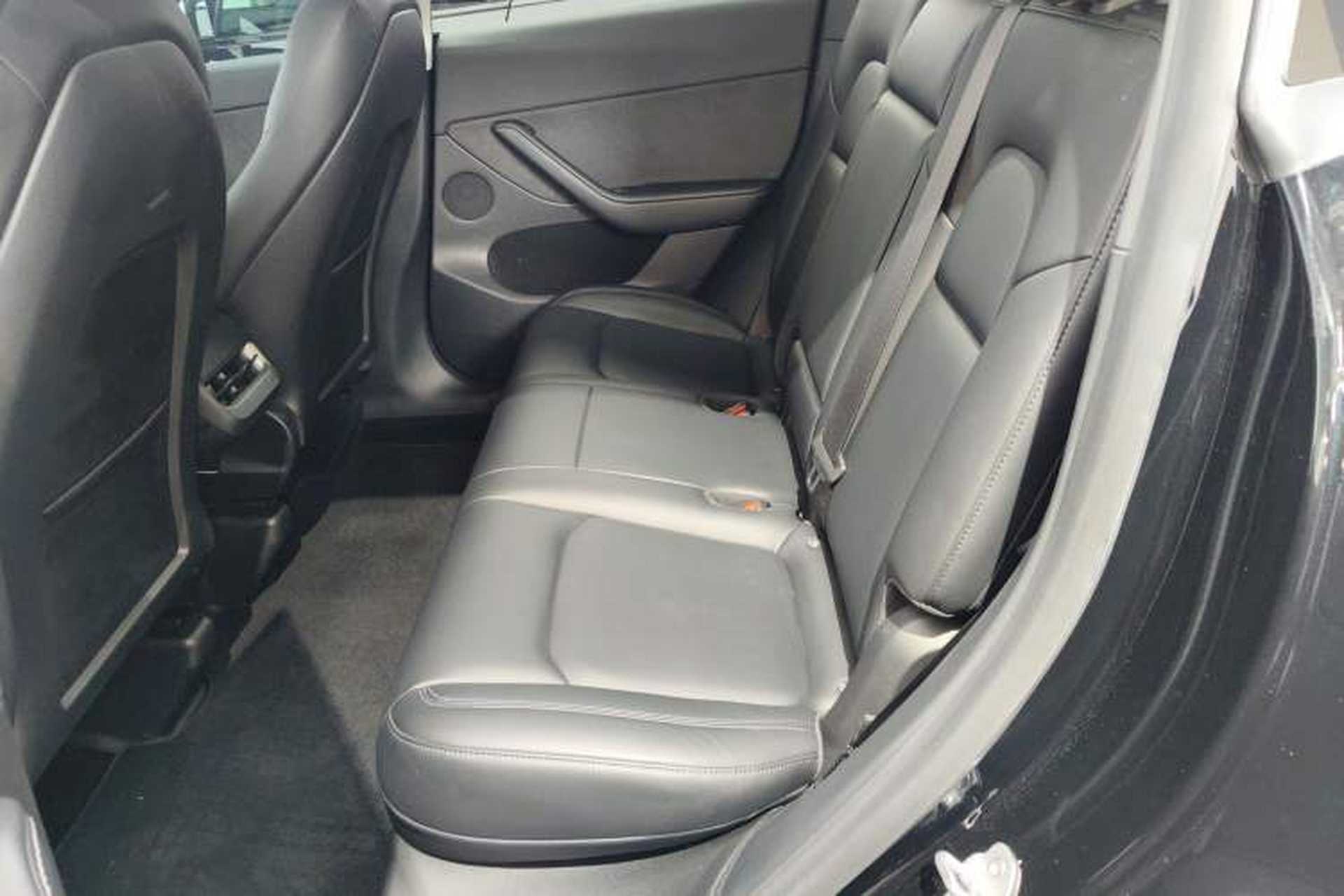 Used Tesla Model Y 2022 Rear-Wheel-Drive Version Left Rear Seat