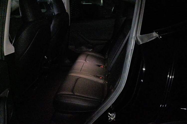 Used Tesla Model Y 2022 Rear-Wheel-Drive Version Left Rear Seat