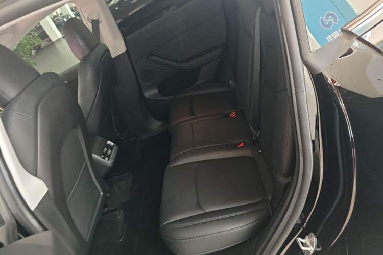 Used Tesla Model Y 2022 Revised Version Rear-Wheel Drive Left Rear Seat