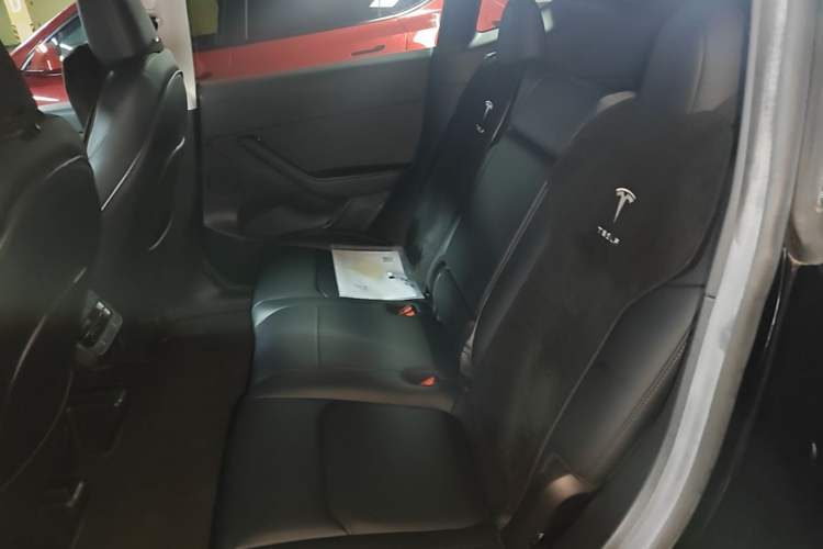 Used Tesla Model Y 2022 Revised Version Rear-Wheel Drive Left Rear Seat