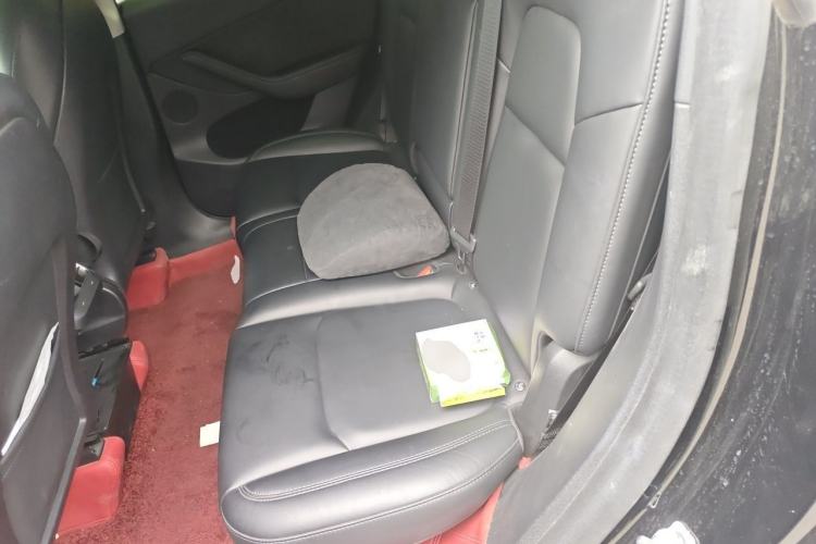 Used Tesla Model Y 2022 Revised Version Long-Range All-Wheel Drive Left Rear Seat