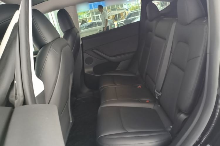 Used Tesla Model Y 2022 Revised Version Long-Range All-Wheel Drive Left Rear Seat