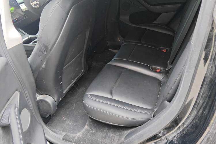 Used Tesla Model Y 2022 Revised Version Rear-Wheel Drive Left Rear Seat