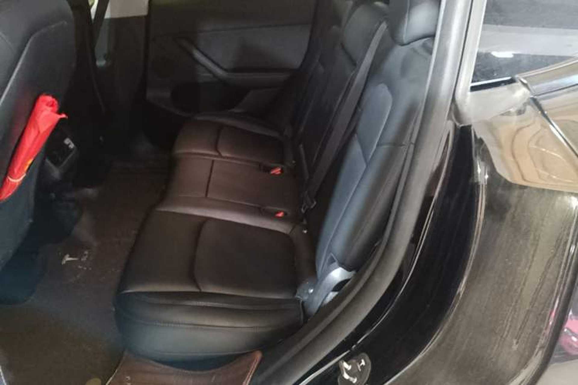 Used Tesla Model Y 2022 Revised Version Long-Range All-Wheel Drive Left Rear Seat
