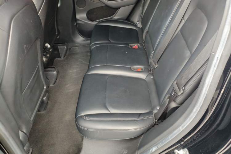 Used Tesla Model Y 2022 Rear-Wheel-Drive Version Left Rear Seat