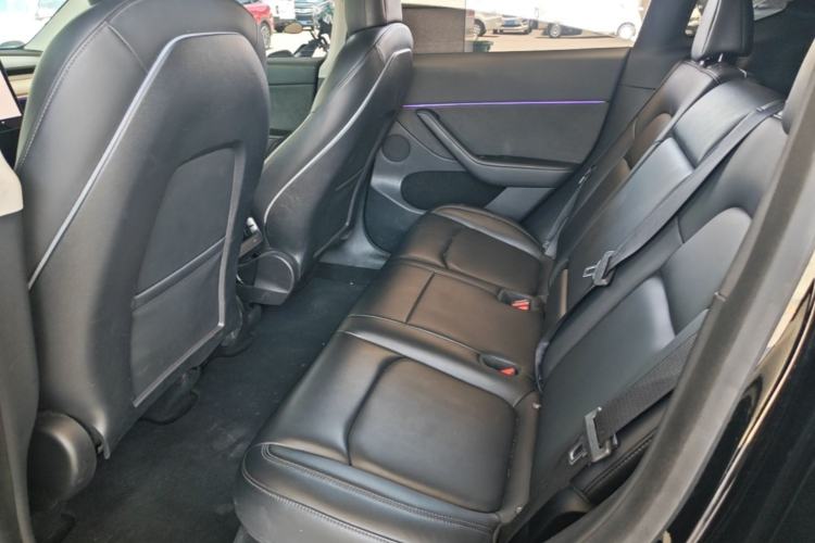 Used Tesla Model Y 2022 Rear-Wheel-Drive Version Left Rear Seat