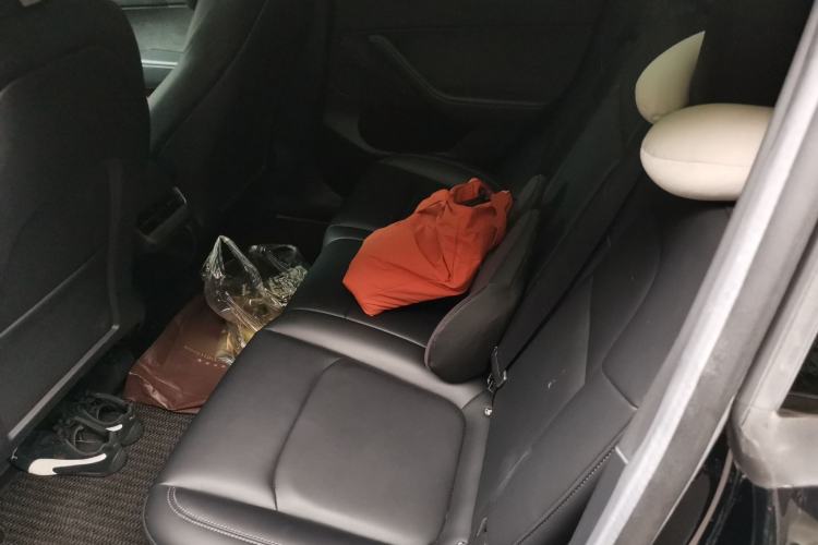 Used Tesla Model Y 2022 Revised Version Rear-Wheel Drive Left Rear Seat
