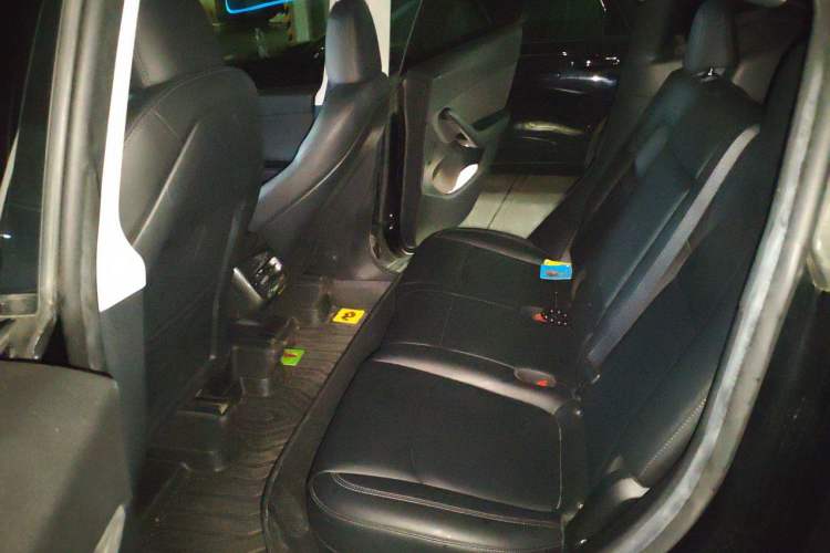 Used Tesla Model Y 2022 Revised Version Rear-Wheel Drive Left Rear Seat