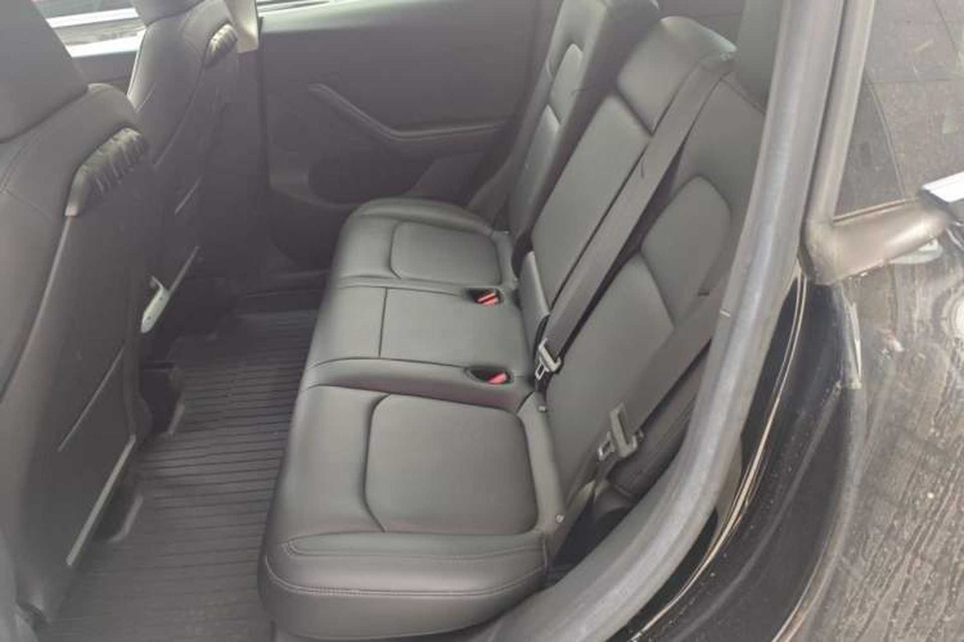 Used Tesla Model Y 2022 Rear-Wheel-Drive Version Left Rear Seat