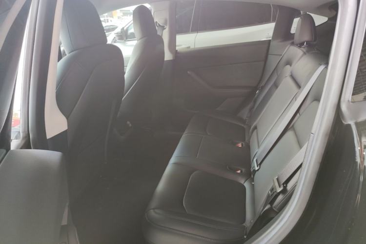 Used Tesla Model Y 2022 Rear-Wheel-Drive Version Left Rear Seat