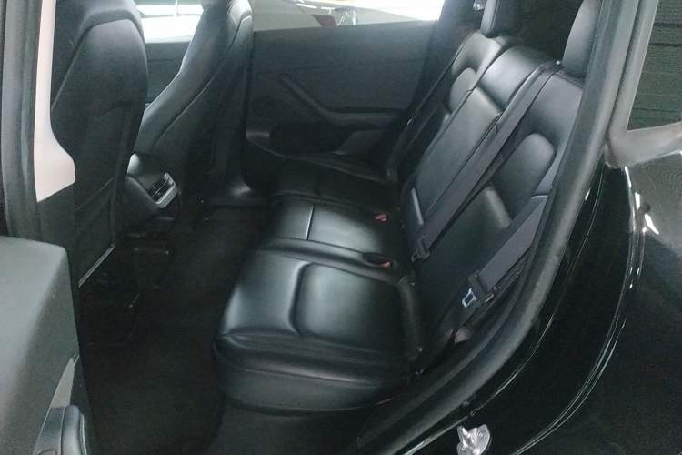 Used Tesla Model Y 2022 Revised Version Rear-Wheel Drive Left Rear Seat