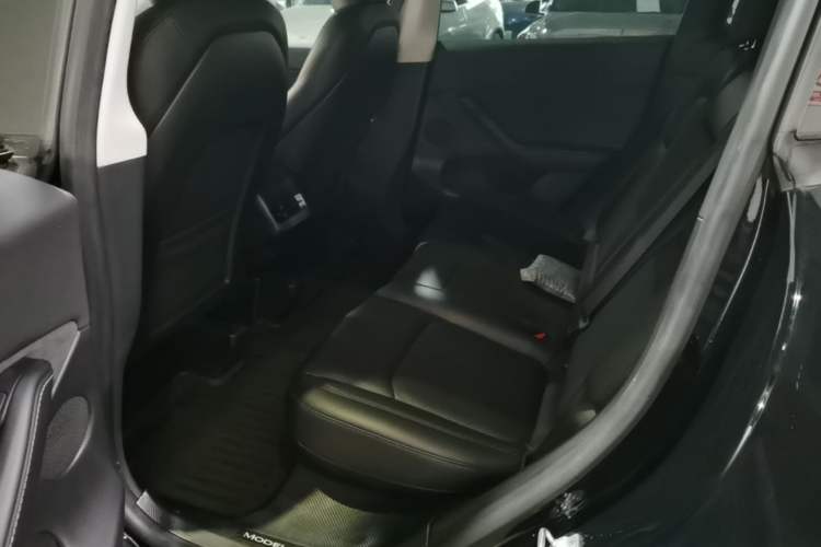 Used Tesla Model Y 2022 Revised Version Rear-Wheel Drive Left Rear Seat