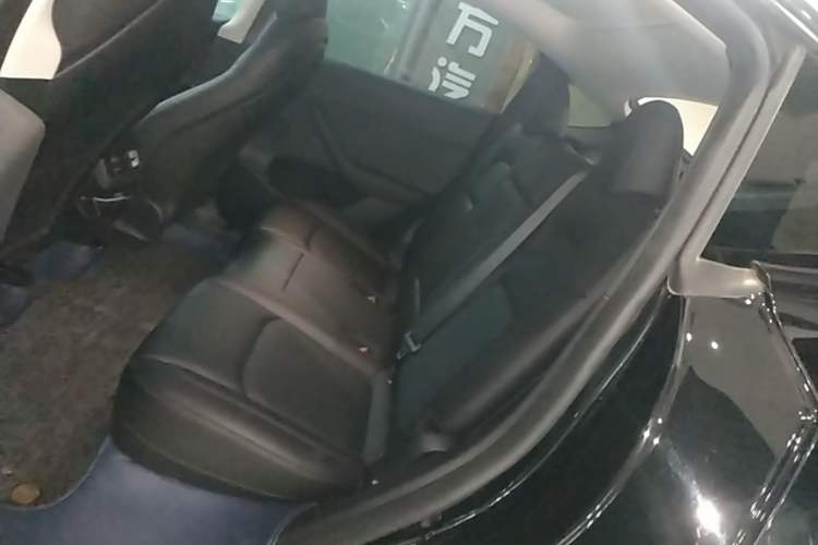 Used Tesla Model Y 2022 Revised Version Rear-Wheel Drive Left Rear Seat
