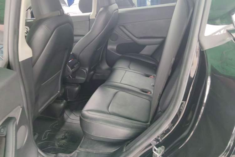 Used Tesla Model Y 2022 Revised Version Long-Range All-Wheel Drive Left Rear Seat