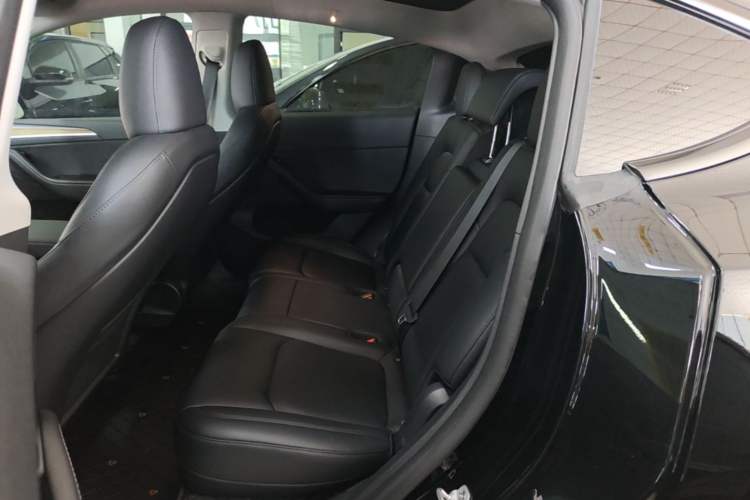 Used Tesla Model Y 2022 Revised Version Rear-Wheel Drive Left Rear Seat