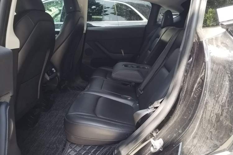 Used Tesla Model Y 2022 Revised Version Rear-Wheel Drive Left Rear Seat