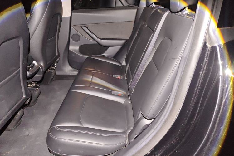 Used Tesla Model Y 2022 Rear-Wheel-Drive Version Left Rear Seat