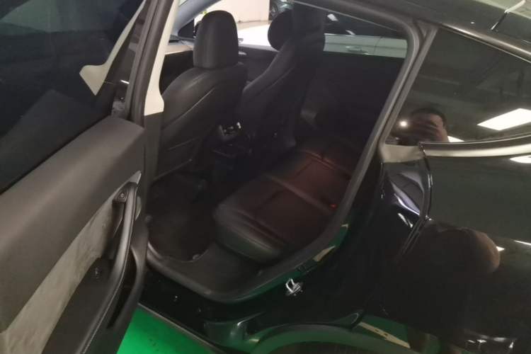 Used Tesla Model Y 2022 Revised Version Rear-Wheel Drive Left Rear Seat