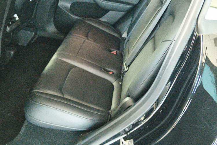 Used Tesla Model Y 2022 Revised Version Rear-Wheel Drive Left Rear Seat