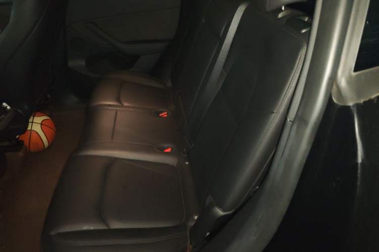 Used Tesla Model Y 2022 Revised Version Rear-Wheel Drive Left Rear Seat