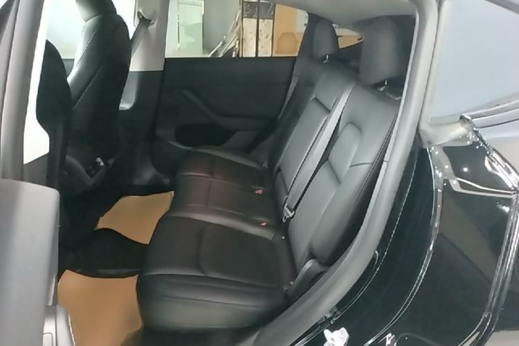 Used Tesla Model Y 2022 Revised Version Rear-Wheel Drive Left Rear Seat