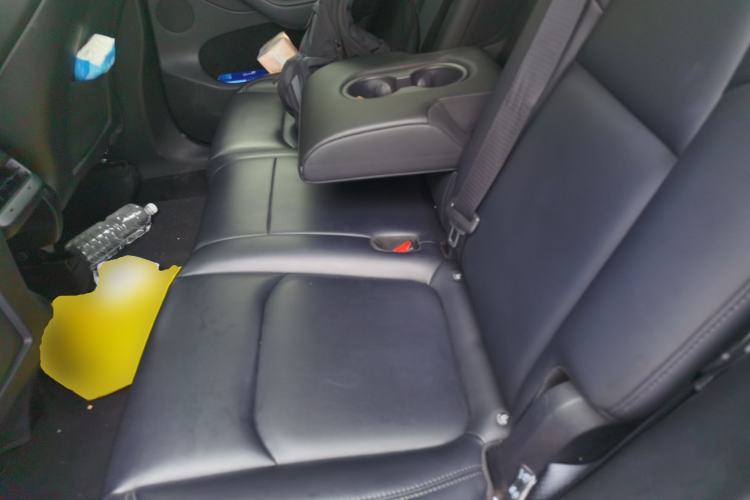Used Tesla Model Y 2022 Revised Version Long-Range All-Wheel Drive Left Rear Seat