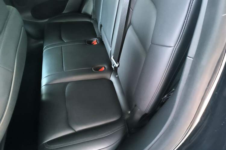Used Tesla Model Y 2022 Rear-Wheel-Drive Version Left Rear Seat