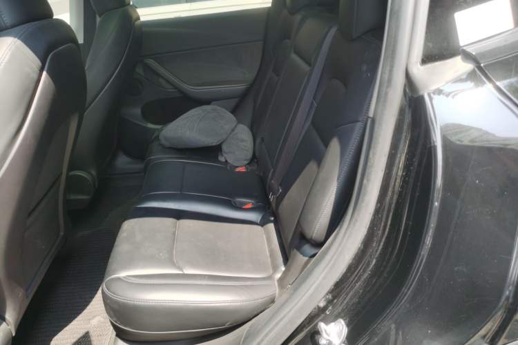 Used Tesla Model Y 2022 Revised Version Rear-Wheel Drive Left Rear Seat