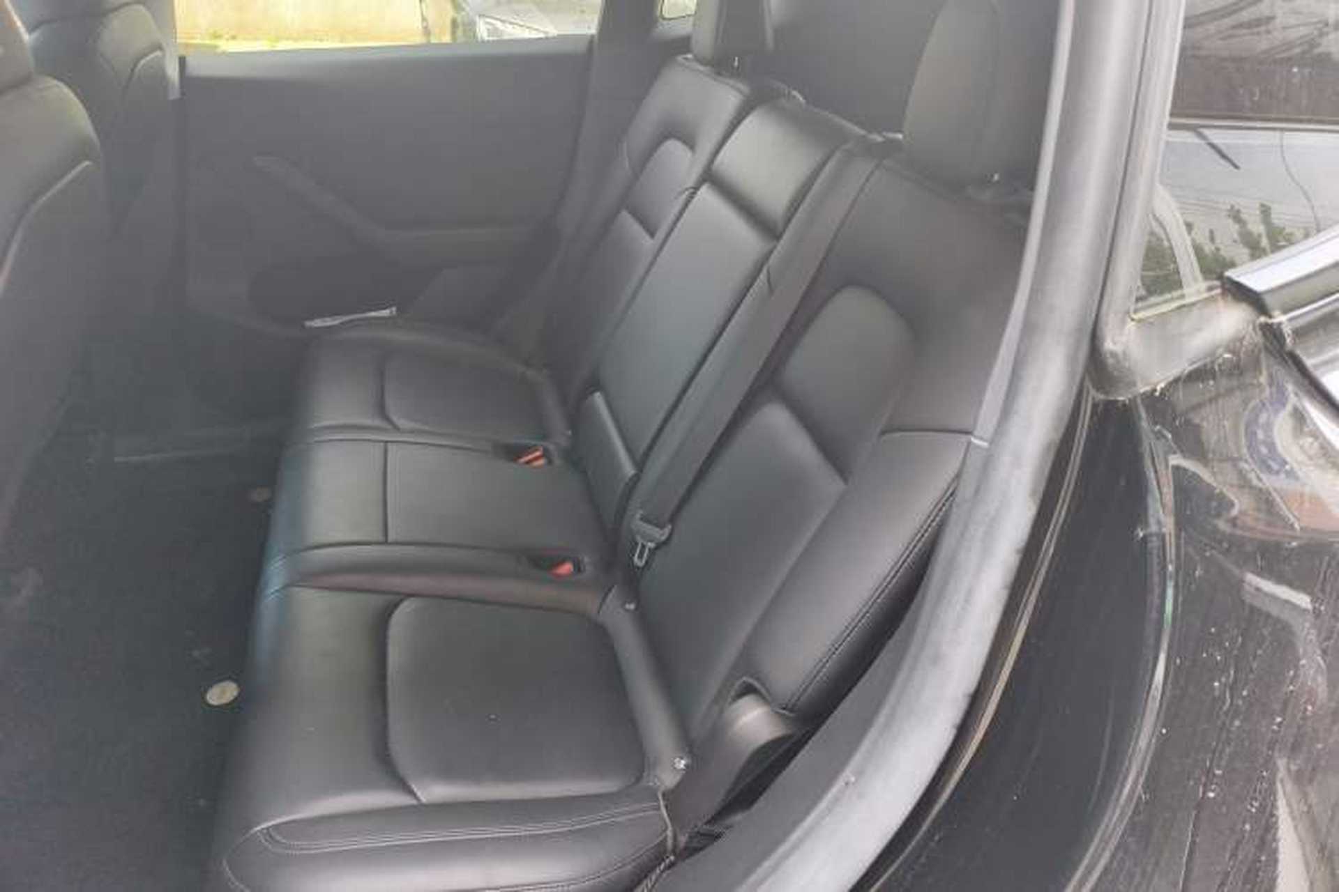 Used Tesla Model Y 2022 Rear-Wheel-Drive Version Left Rear Seat