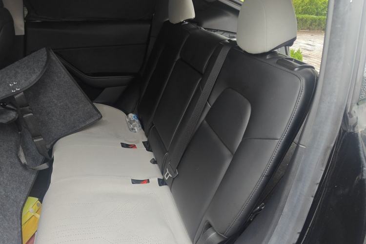 Used Tesla Model Y 2022 Revised Version Rear-Wheel Drive Left Rear Seat