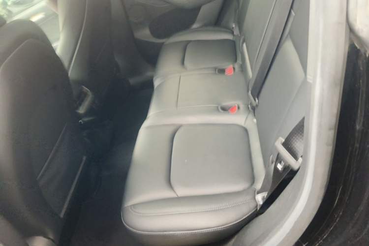 Used Tesla Model Y 2022 Revised Version Rear-Wheel Drive Left Rear Seat