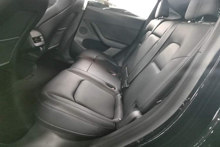 Used Tesla Model Y 2022 Revised Version Rear-Wheel Drive Left Rear Seat
