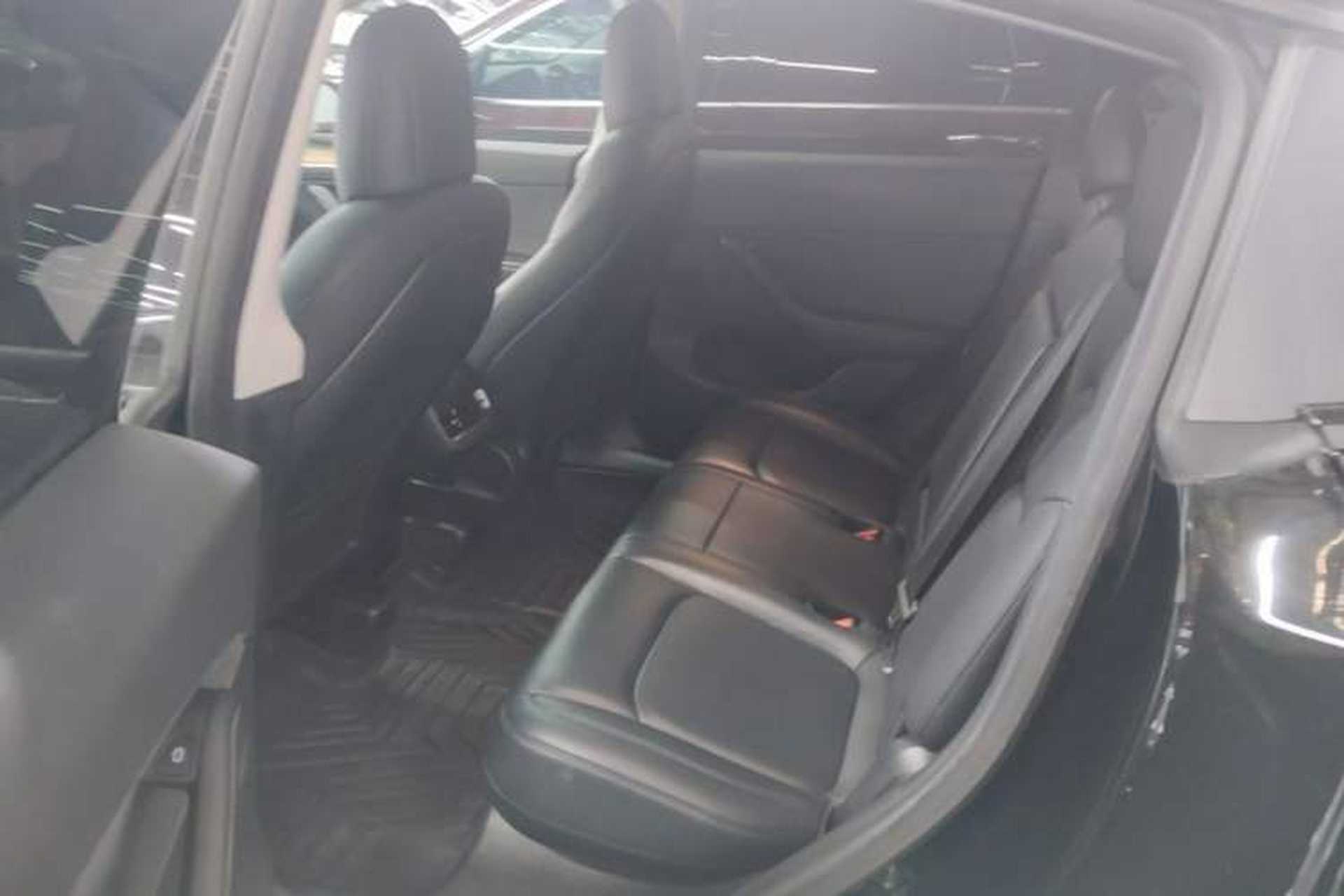 Used Tesla Model Y 2022 Revised Version Rear-Wheel Drive Left Rear Seat