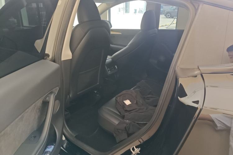 Used Tesla Model Y 2022 Revised Version Rear-Wheel Drive Left Rear Seat