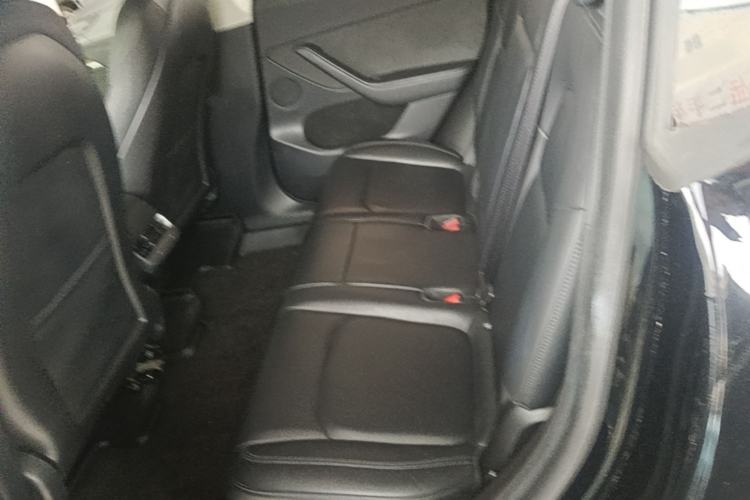 Used Tesla Model Y 2022 Rear-Wheel-Drive Version Left Rear Seat