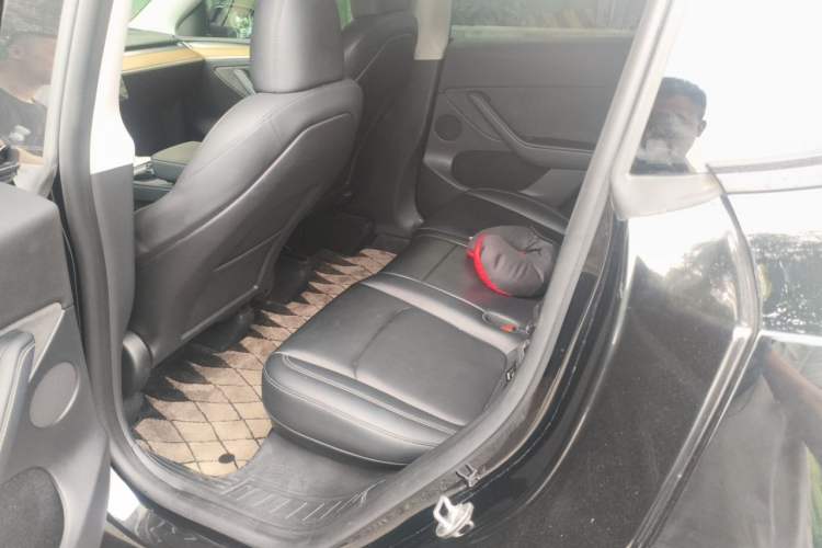 Used Tesla Model Y 2022 Revised Version Rear-Wheel Drive Left Rear Seat