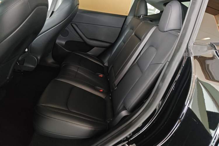 Used Tesla Model Y 2022 Revised Version Rear-Wheel Drive Left Rear Seat