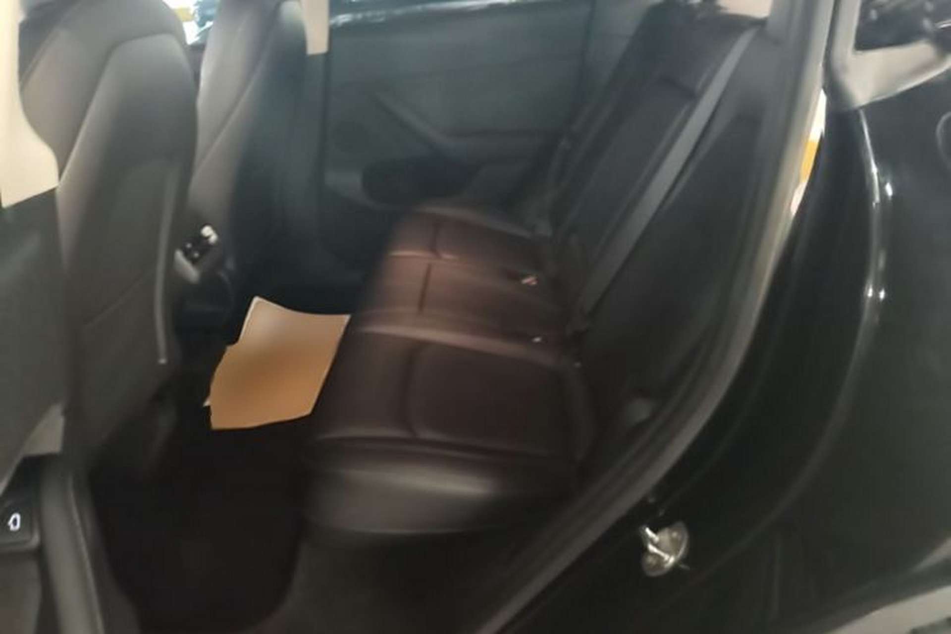 Used Tesla Model Y 2022 Rear-Wheel-Drive Version Left Rear Seat