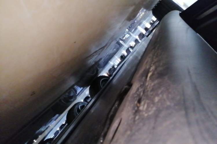 Used Tesla Model Y 2022 Revised Version Rear-Wheel Drive Left Side Sill